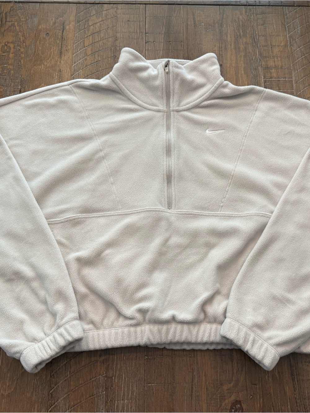 Nike One Women’s Therma FIT Oversized Cream Half-Zip Fleece Pullover Size Medium